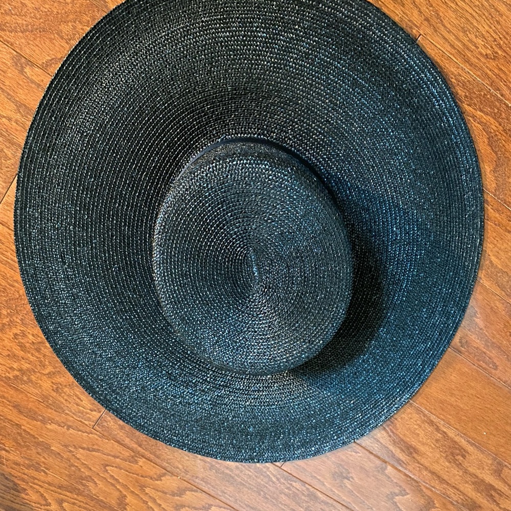 Chanel 2020 straw wide brim hat black NWT - Picture 7 of 13